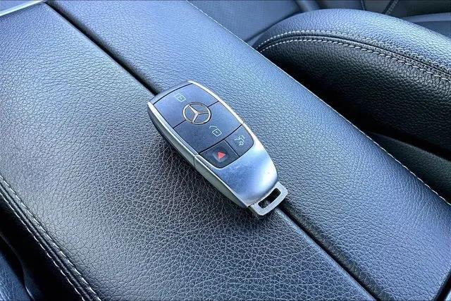 2022 Mercedes-Benz GLC 4MATIC SUV