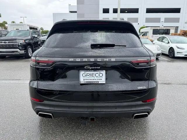 2019 Porsche Cayenne Cayenne