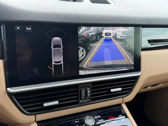 2019 Porsche Cayenne Cayenne