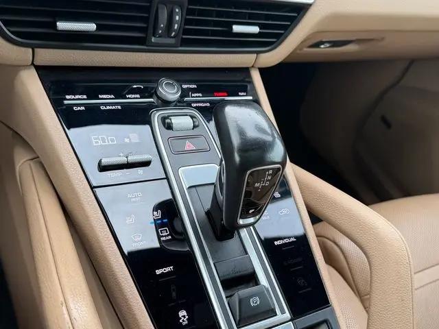 2019 Porsche Cayenne Cayenne