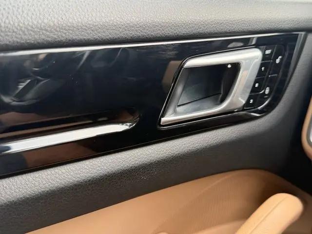 2019 Porsche Cayenne Cayenne