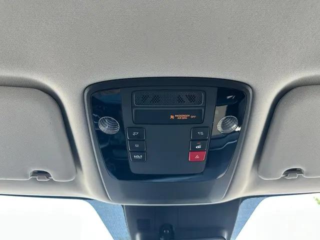 2024 Kia Carnival MPV EX