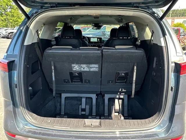2024 Kia Carnival MPV EX