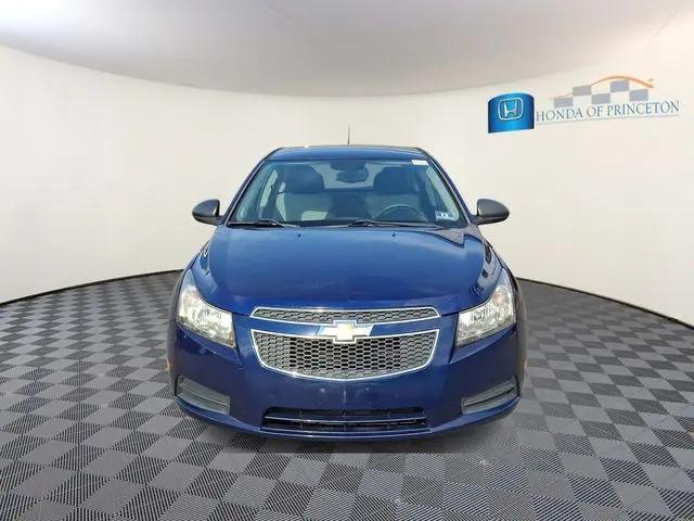 2013 Chevrolet Cruze LS Auto