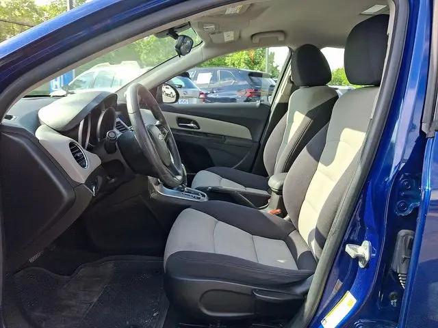 2013 Chevrolet Cruze LS Auto