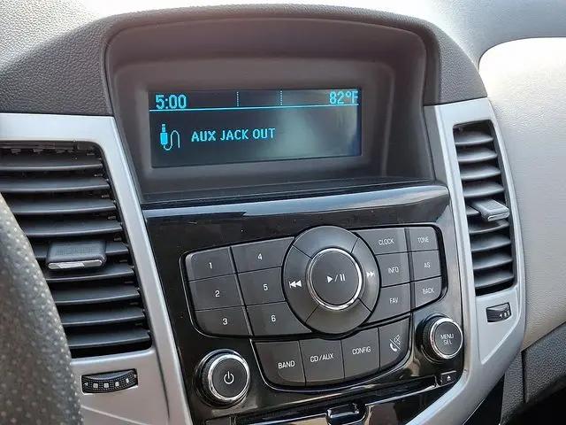 2013 Chevrolet Cruze LS Auto