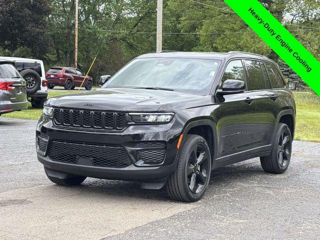 2023 Jeep Grand Cherokee Altitude 4x4
