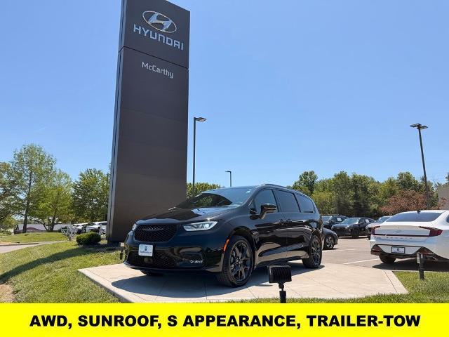 2024 Chrysler Pacifica Limited AWD for sale in Blue Springs, MO