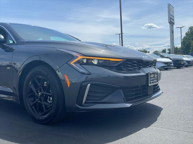 2025 Kia K5 LXS