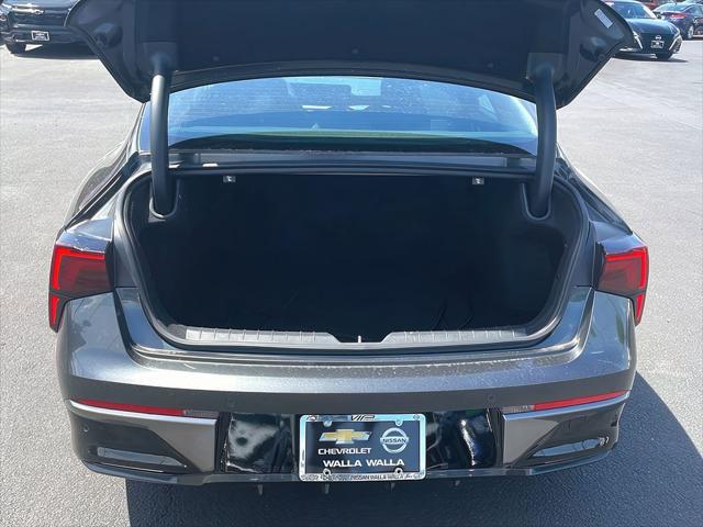 2025 Kia K5 LXS