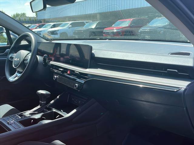 2025 Kia K5 LXS