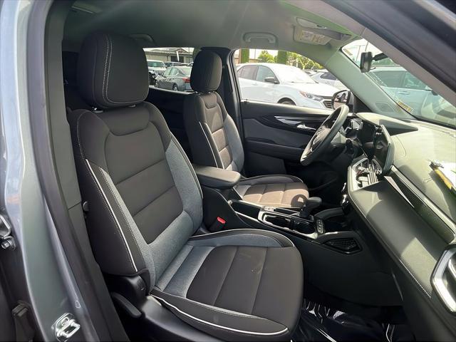 2025 Chevrolet TrailBlazer AWD LT