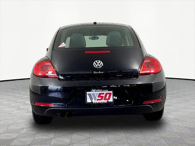 2016 Volkswagen Beetle 1.8T Wolfsburg Edition