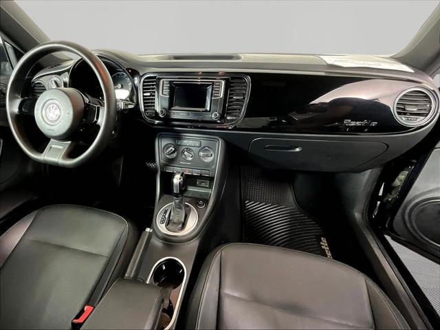 2016 Volkswagen Beetle 1.8T Wolfsburg Edition