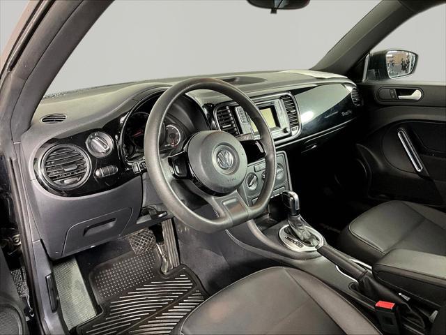 2016 Volkswagen Beetle 1.8T Wolfsburg Edition