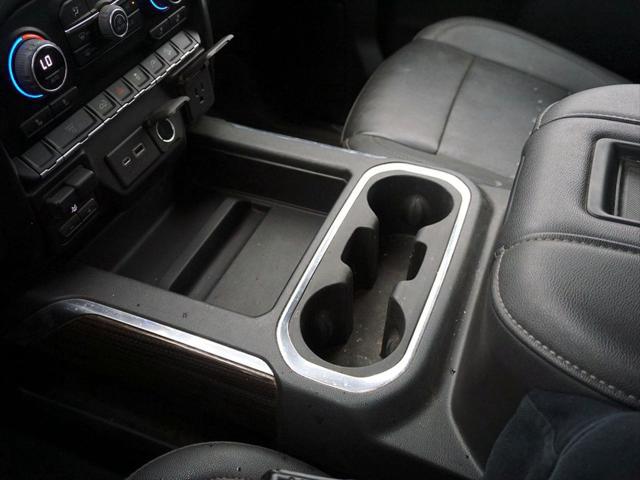 2022 Chevrolet Silverado 3500HD 4WD Crew Cab Long Bed LT