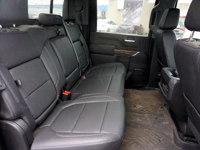 2022 Chevrolet Silverado 3500HD 4WD Crew Cab Long Bed LT