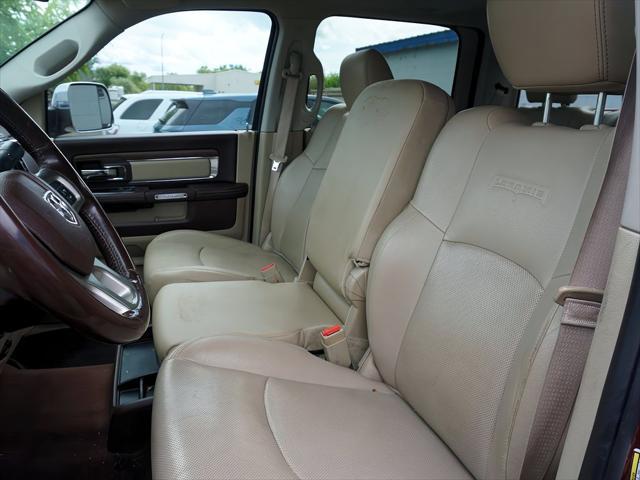 2017 Ram 3500 Laramie Crew Cab 4x4 8' Box
