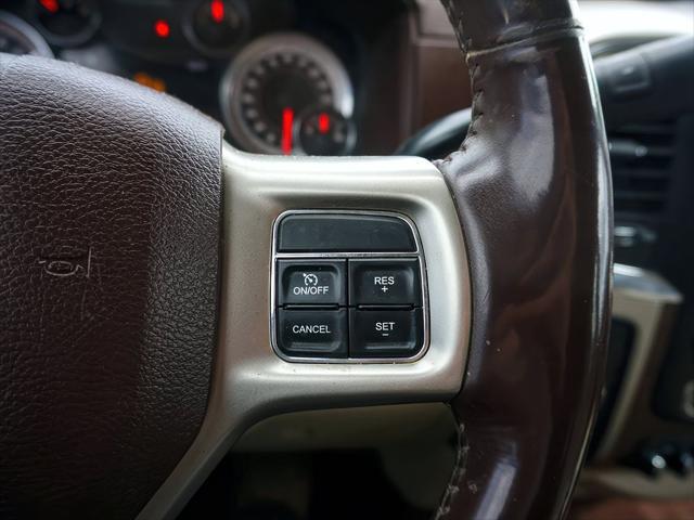 2017 Ram 3500 Laramie Crew Cab 4x4 8' Box
