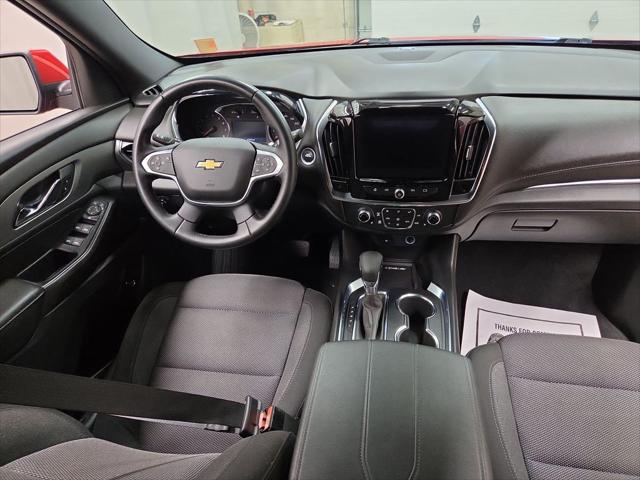 2023 Chevrolet Traverse AWD LT Cloth