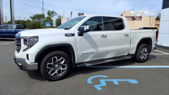 2023 GMC Sierra 1500 4WD Crew Cab Short Box SLT