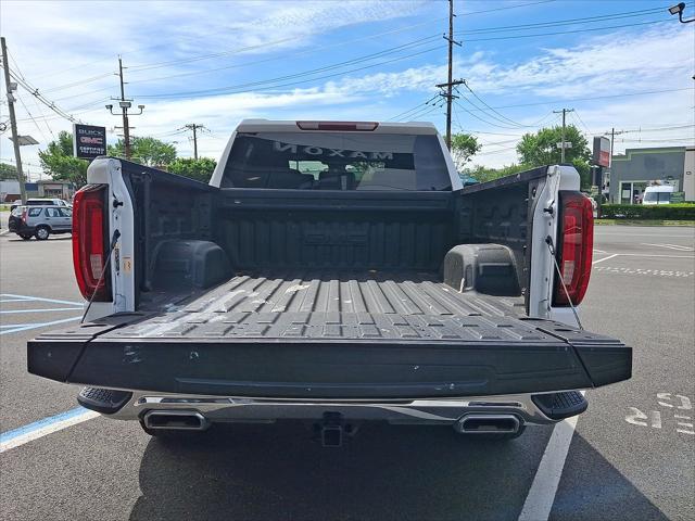 2023 GMC Sierra 1500 4WD Crew Cab Short Box SLT