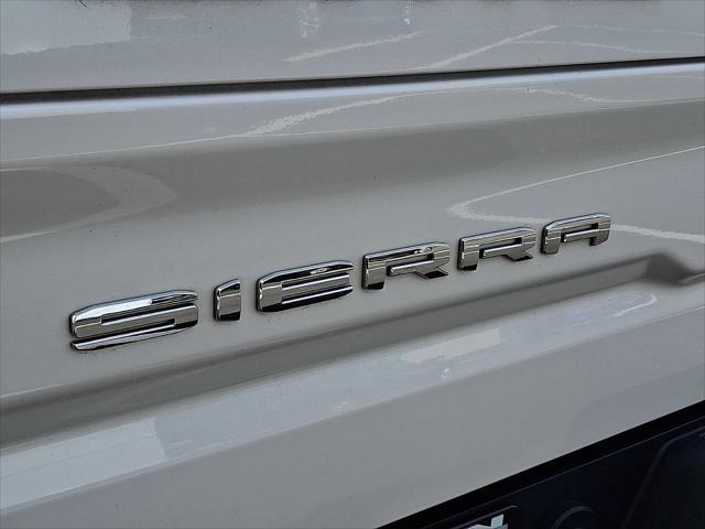 2023 GMC Sierra 1500 4WD Crew Cab Short Box SLT