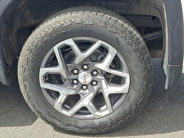 2023 GMC Sierra 1500 4WD Crew Cab Short Box SLT