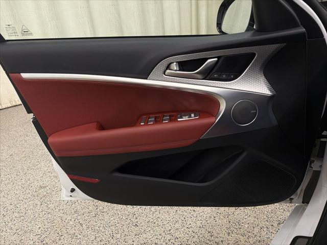 2023 Genesis G70 2.0T AWD