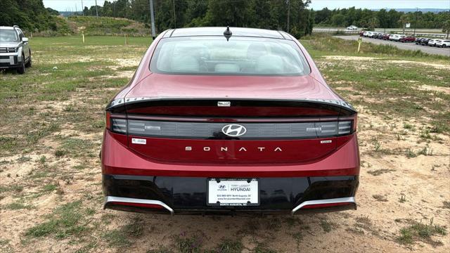 2026 Hyundai Sonata Hybrid SEL