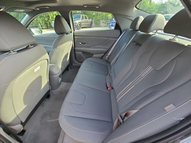 2026 Hyundai Elantra SEL Sport Premium