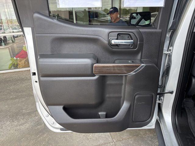 2020 Chevrolet Silverado 1500 4WD Crew Cab Short Bed RST