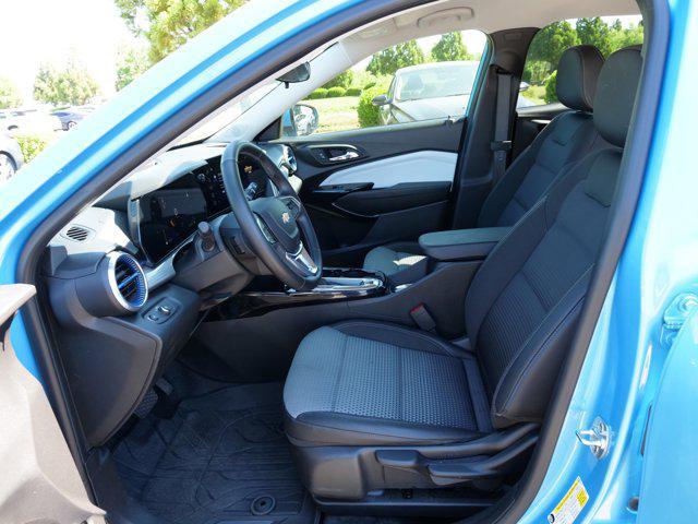 2025 Chevrolet Trax FWD LT