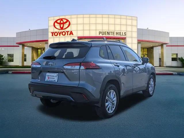 2025 Toyota Corolla Cross LE