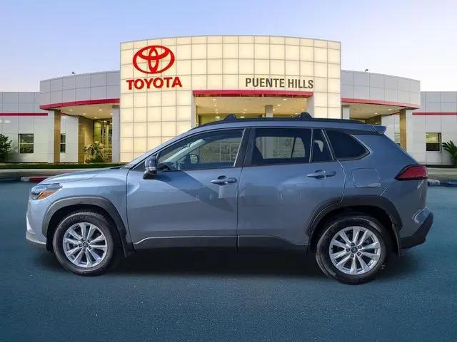 2025 Toyota Corolla Cross LE
