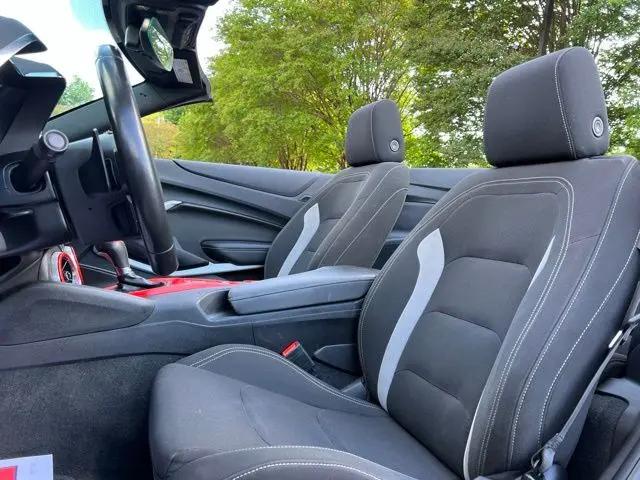 2023 Chevrolet Camaro RWD Convertible 1LT