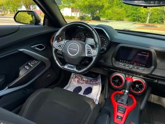 2023 Chevrolet Camaro RWD Convertible 1LT
