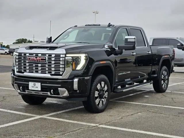 2026 GMC Sierra 2500HD Crew Cab, Standard Bed, Denali, 4WD