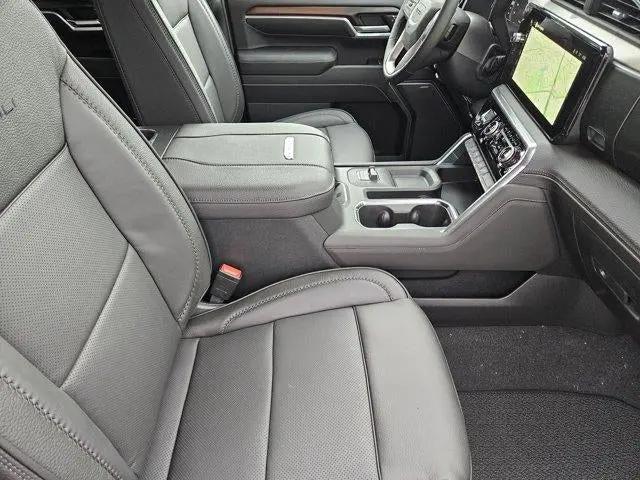 2026 GMC Sierra 2500HD Crew Cab, Standard Bed, Denali, 4WD