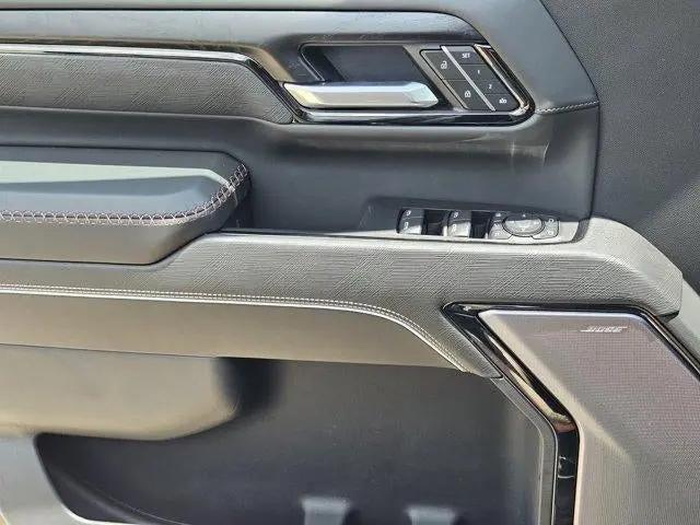 2026 GMC Sierra 2500HD Crew Cab, Standard Bed, AT4X, 4WD