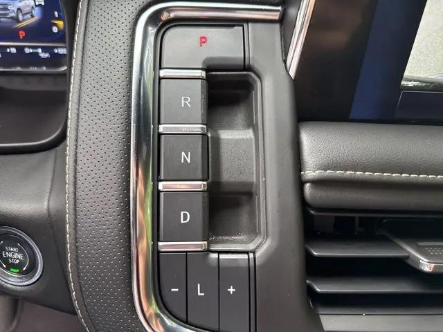 2023 Chevrolet Tahoe 4WD Premier