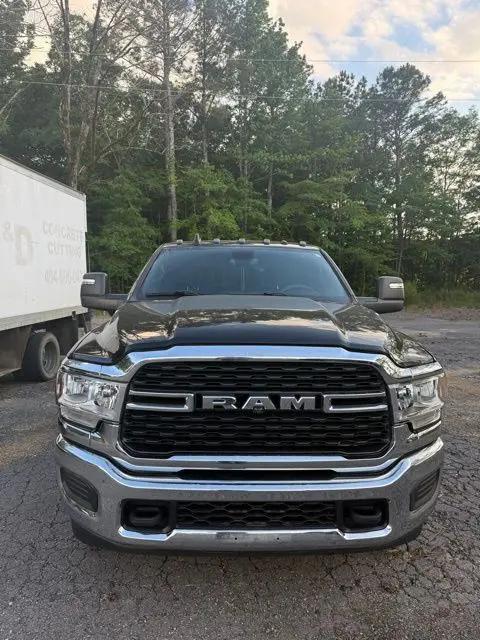 2024 Ram 2500 Tradesman Crew Cab 4x4 6'4" Box