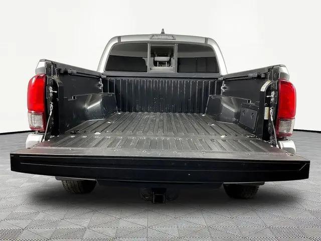 2022 Toyota Tacoma SR V6