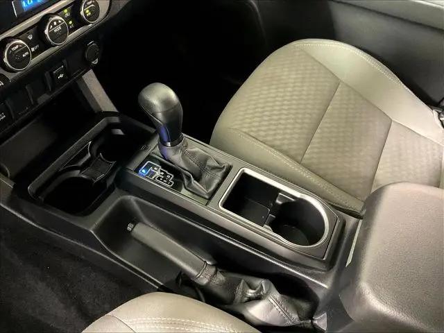 2022 Toyota Tacoma SR V6