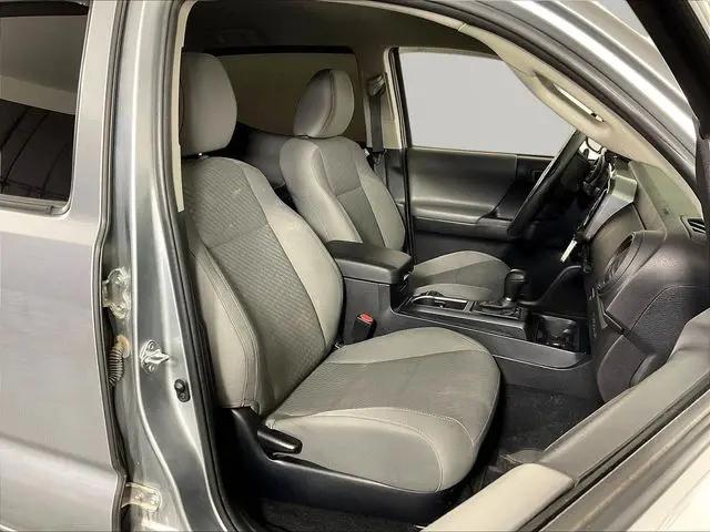 2022 Toyota Tacoma SR V6
