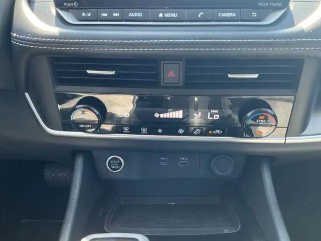 2023 Nissan Rogue SV FWD