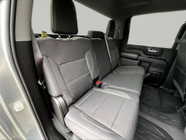 2026 GMC Sierra 2500HD Crew Cab, Standard Bed, Pro, 4WD