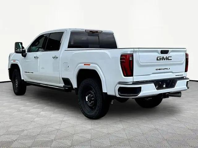 2026 GMC Sierra 2500HD Crew Cab, Standard Bed, Denali Ultimate, 4WD