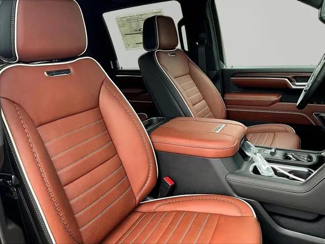 2026 GMC Sierra 2500HD Crew Cab, Standard Bed, Denali Ultimate, 4WD