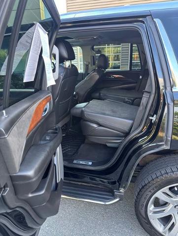 2018 Cadillac Escalade Luxury